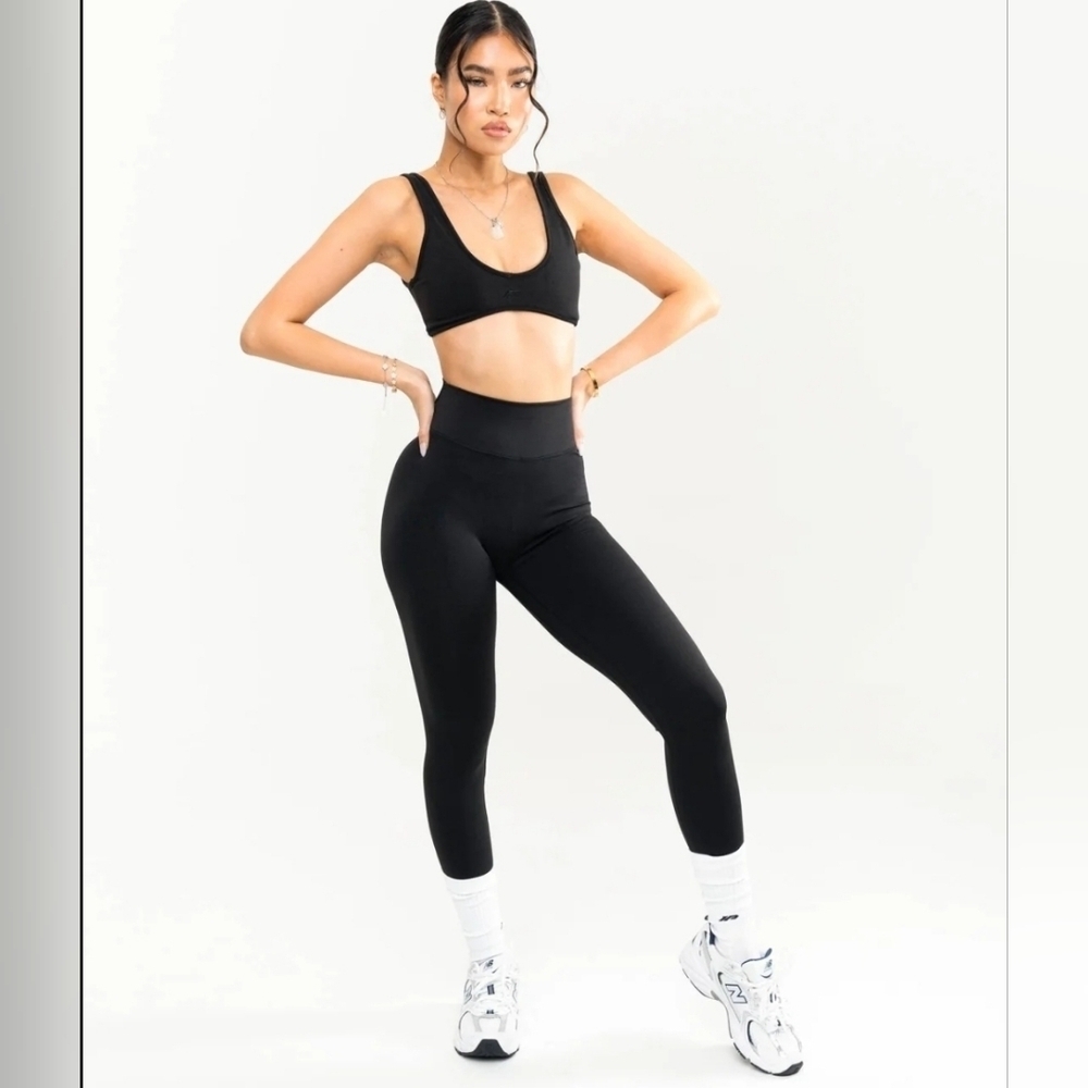 Inaka Performance, Amira  Leggings, Black, Size‎ Small, NWT